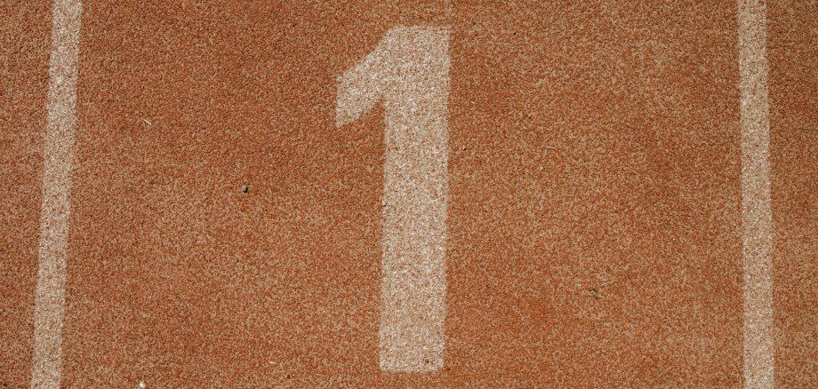 Zahl 1 auf Rennbahn Zahl 1 auf Rennbahn