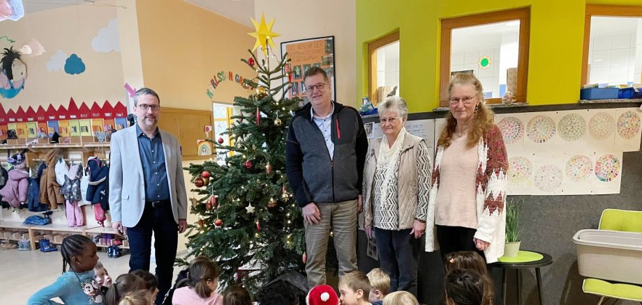 Spendenübergabe Spendenübergabe durch WS Elektro