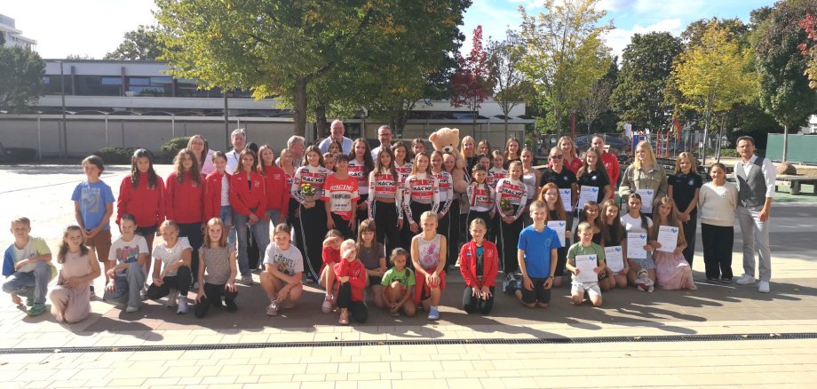 Geehrte der Vereinsrevue 2025 Geehrte der Vereinsrevue 2025