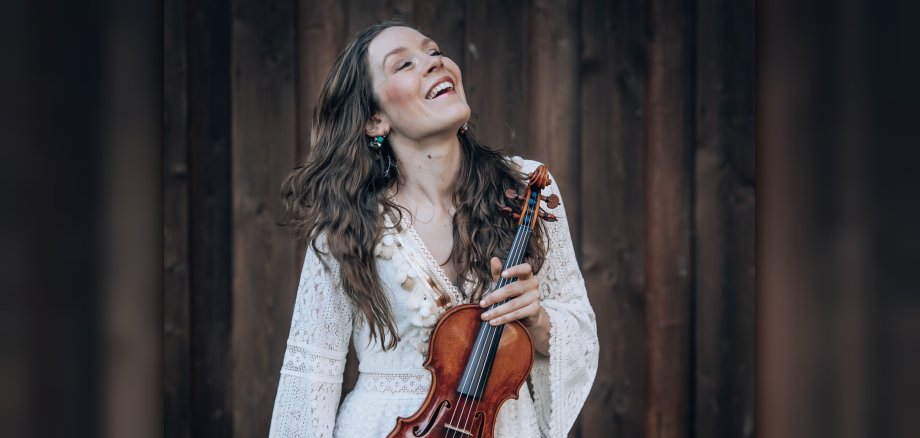 Jördis Tielsch Jördis Tielsch