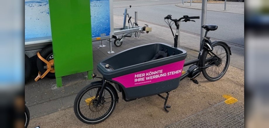 Lastenrad am Ballou-Platz