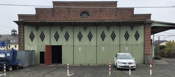 Frühere Wagenhalle der Straßenbahn in Darmstadt-Griesheim