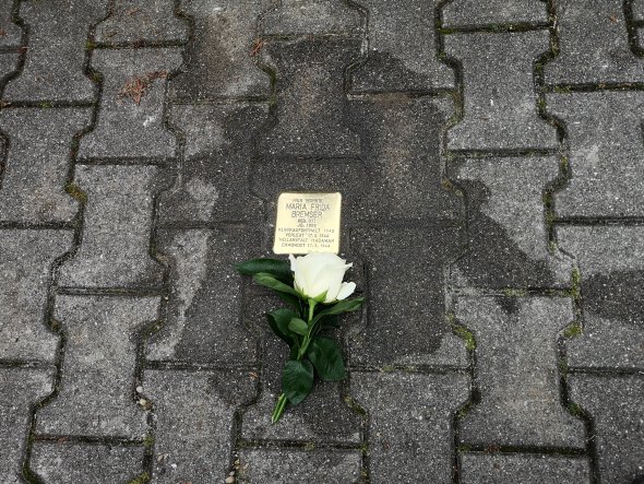 Erinnerungskultur: Stolperstein Stolperstein