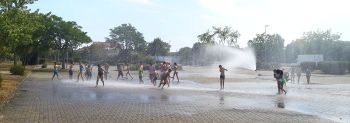 Ferienspiele: Freiwillige Feuerwehr sorgte für Wasserspaß