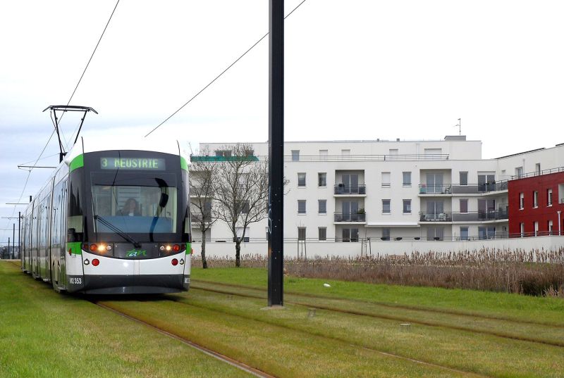 Straßenbahn in Bouguenais