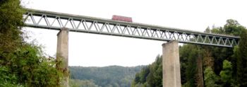 Eisenbahnbrücke in Bayern